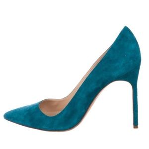 MANOLO BLAHNIK Suede Pointed-Toe Pumps
